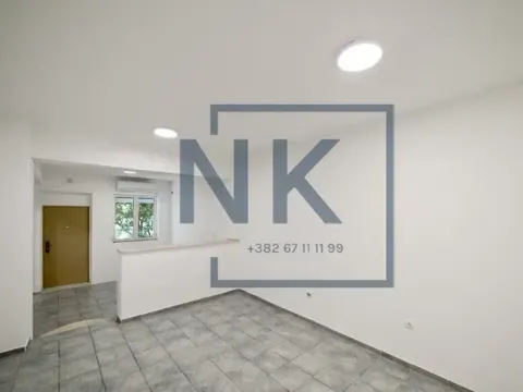 Prodaja, dvosoban stan, 62m², Stari Aerodrom, Podgorica - image 2