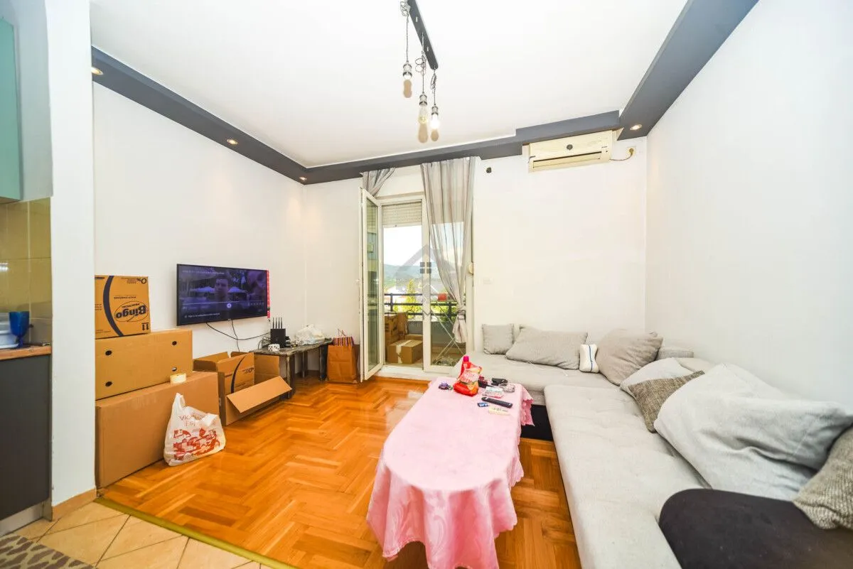 Prodaja, stan, 24m², Stari Aerodrom, Podgorica