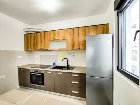 Izdavanje, dvosoban stan, 69m², Tološka šuma, Podgorica - image 3