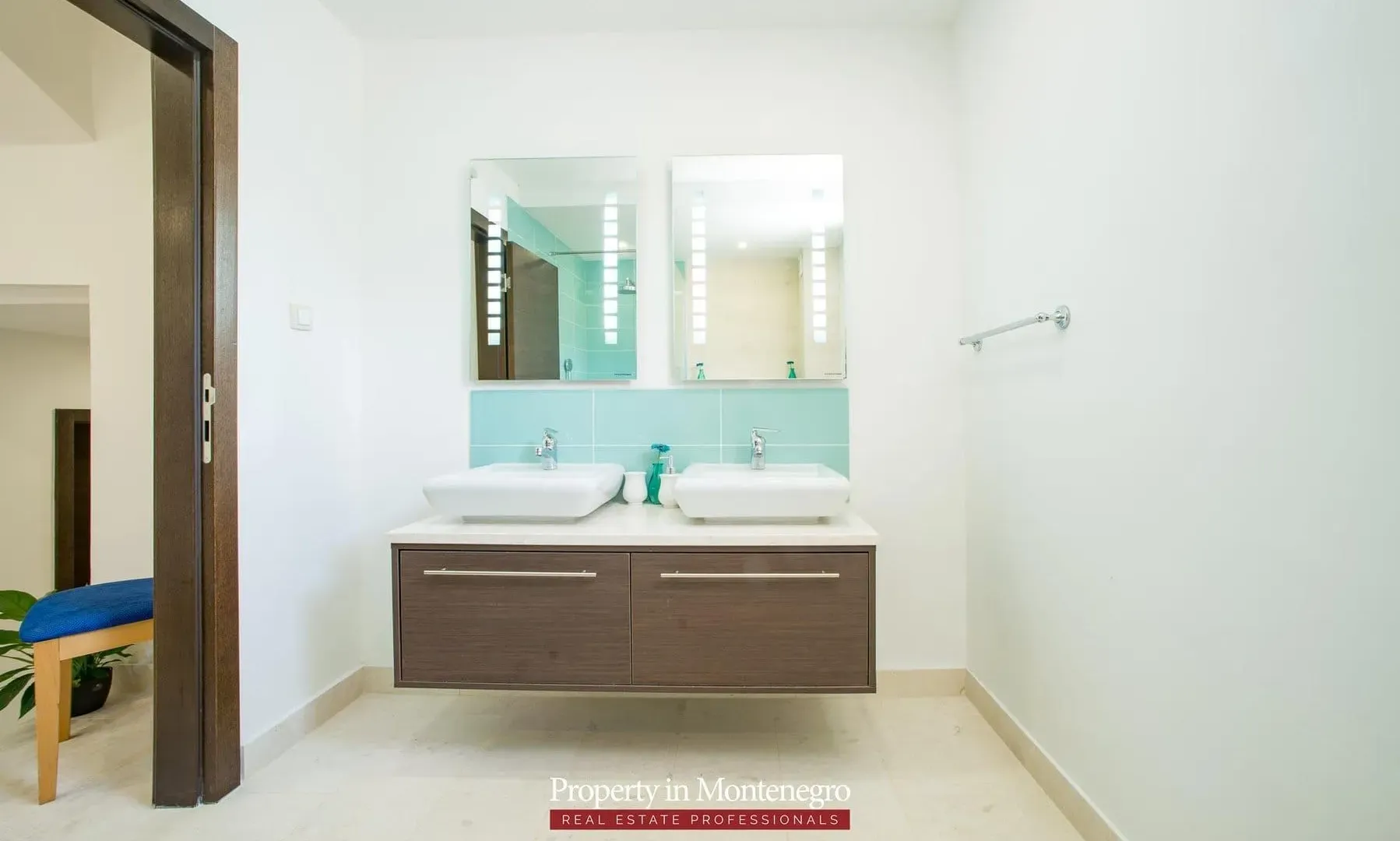 Prodaja, kuća, 350m², Stoliv, Kotor