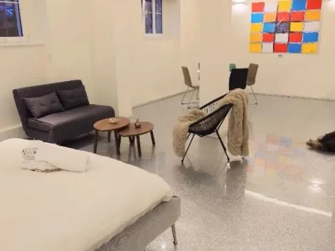 Izdavanje, jednosoban stan, 53m², Stari Grad, Beograd - image 2