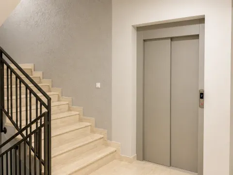 Sale, studio apartment, 30m², Centar, Podgorica - image 8