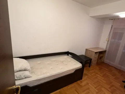 Rent, two bedroom apartment, 80m², City Kvart, Podgorica - image 15