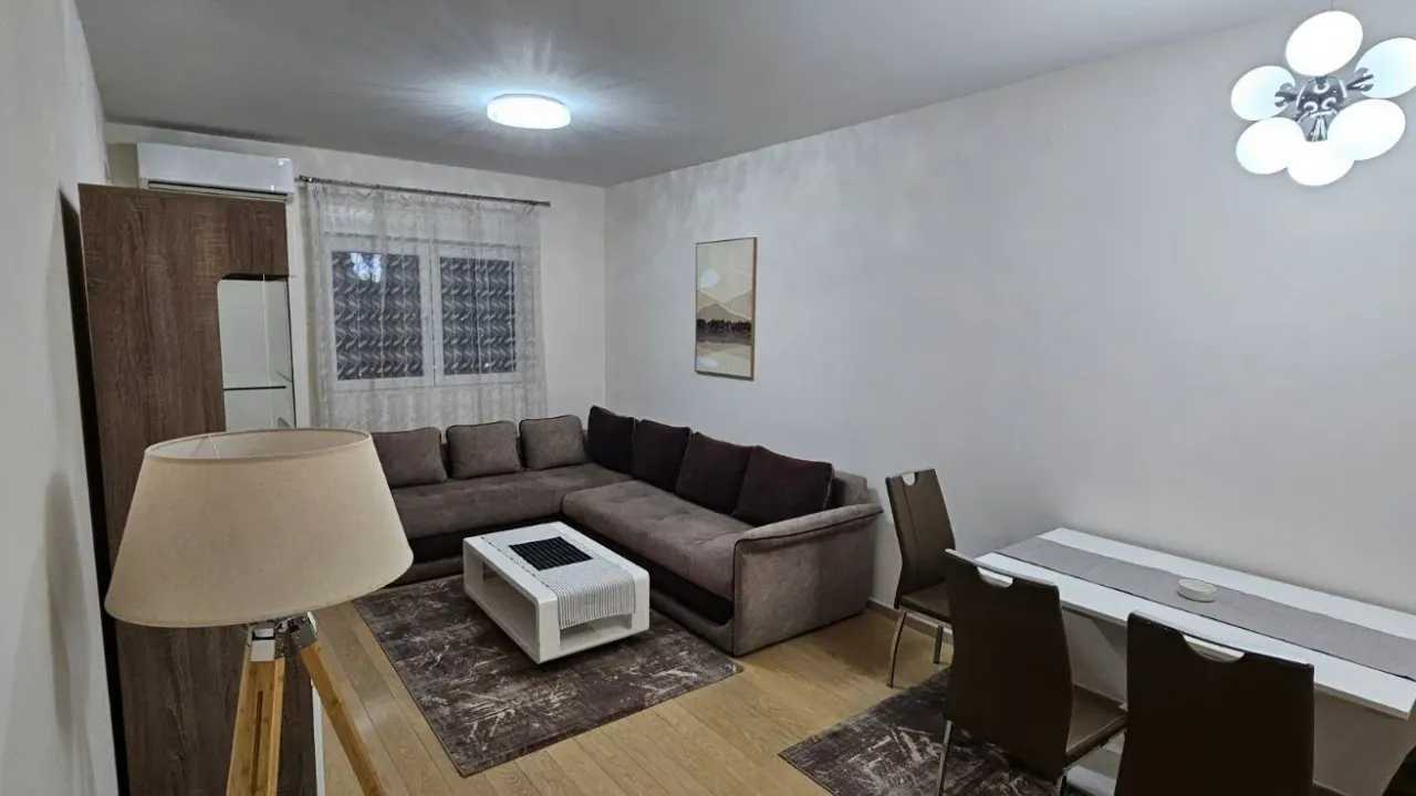 Izdavanje, jednosoban stan, 47m², City Kvart, Podgorica