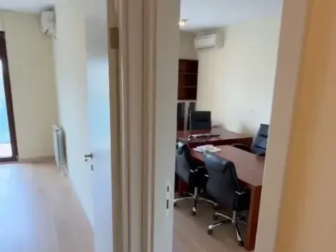 Izdavanje, poslovni prostor, 133m², Liman 3, Novi Sad Sve Podlokacije - image 9