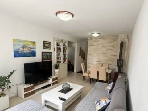 Sale, three bedroom apartment, 76m², Rozino, Budva - image 1