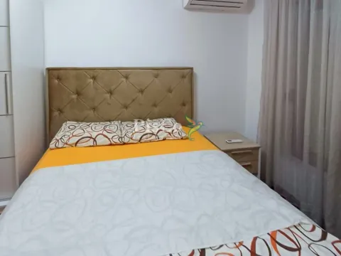 Izdavanje, dvosoban stan, 70m², Master Kvart, Podgorica - image 11