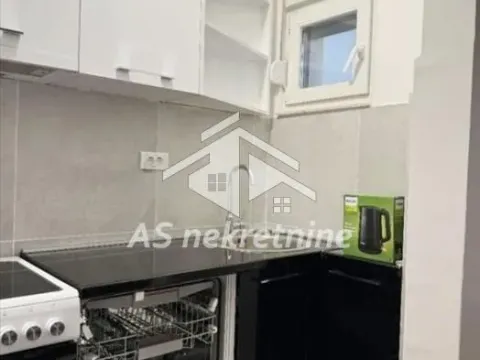 Rent, three bedroom apartment, 68m², Lekino Brdo, Voždovac Sve Podlokacije - image 3