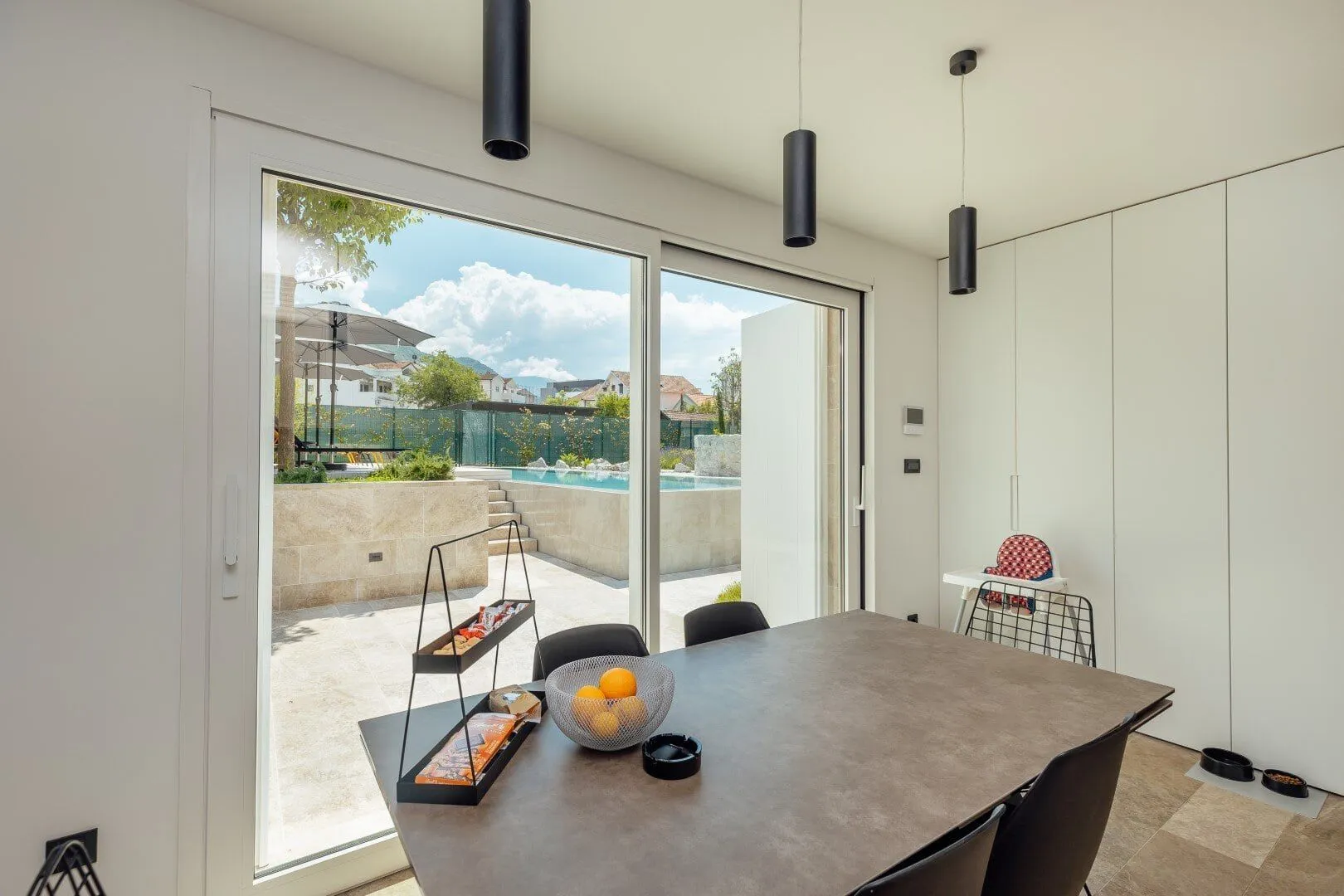 Rent, house, 170m², Donja Lastva, Tivat