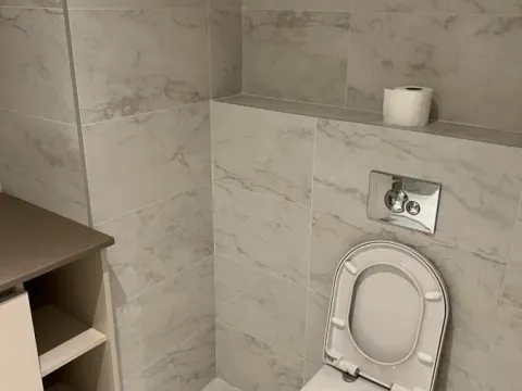 Izdavanje, dvosoban stan, 57m², Savski Venac, Beograd - image 6