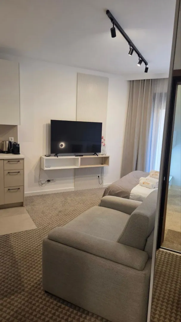 Rent, studio apartment, 32m², Centar, Budva