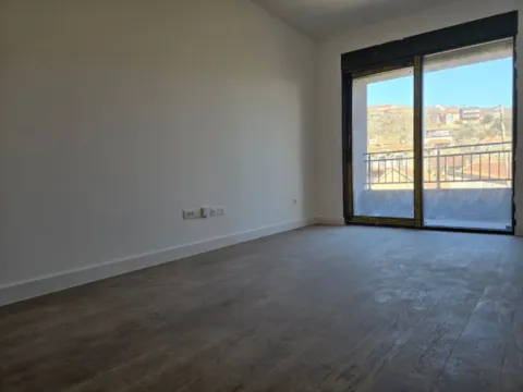 Izdavanje, poslovni prostor, 67m², Preko Morače, Podgorica - image 5