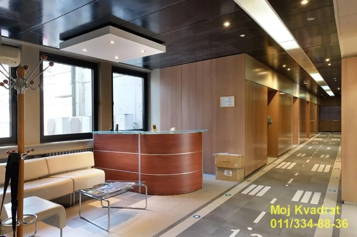 Rent, office space, 653m², Stari Merkator, Novi Beograd Sve Podlokacije