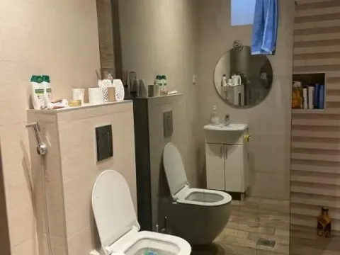 Prodaja, kuća, 400m², Dajbabe, Podgorica - image 8