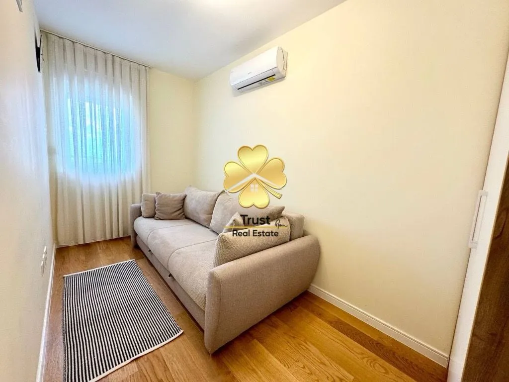 Rent, three bedroom apartment, 100m², Central Point, Podgorica