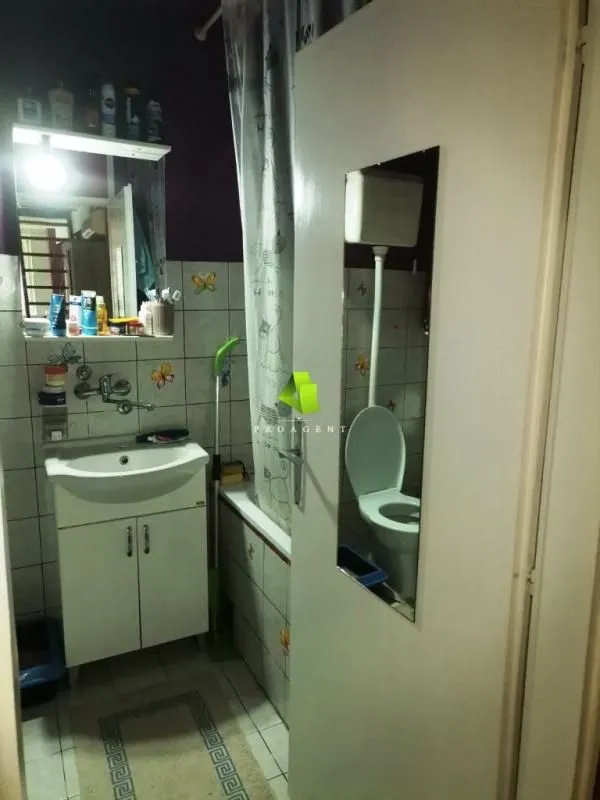 Prodaja, trosoban stan, 66m², Palilula, Niš