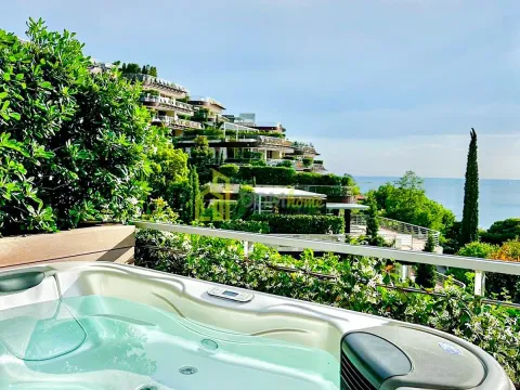 Sale, two bedroom apartment, 159m², Budva, Crna Gora - image 13