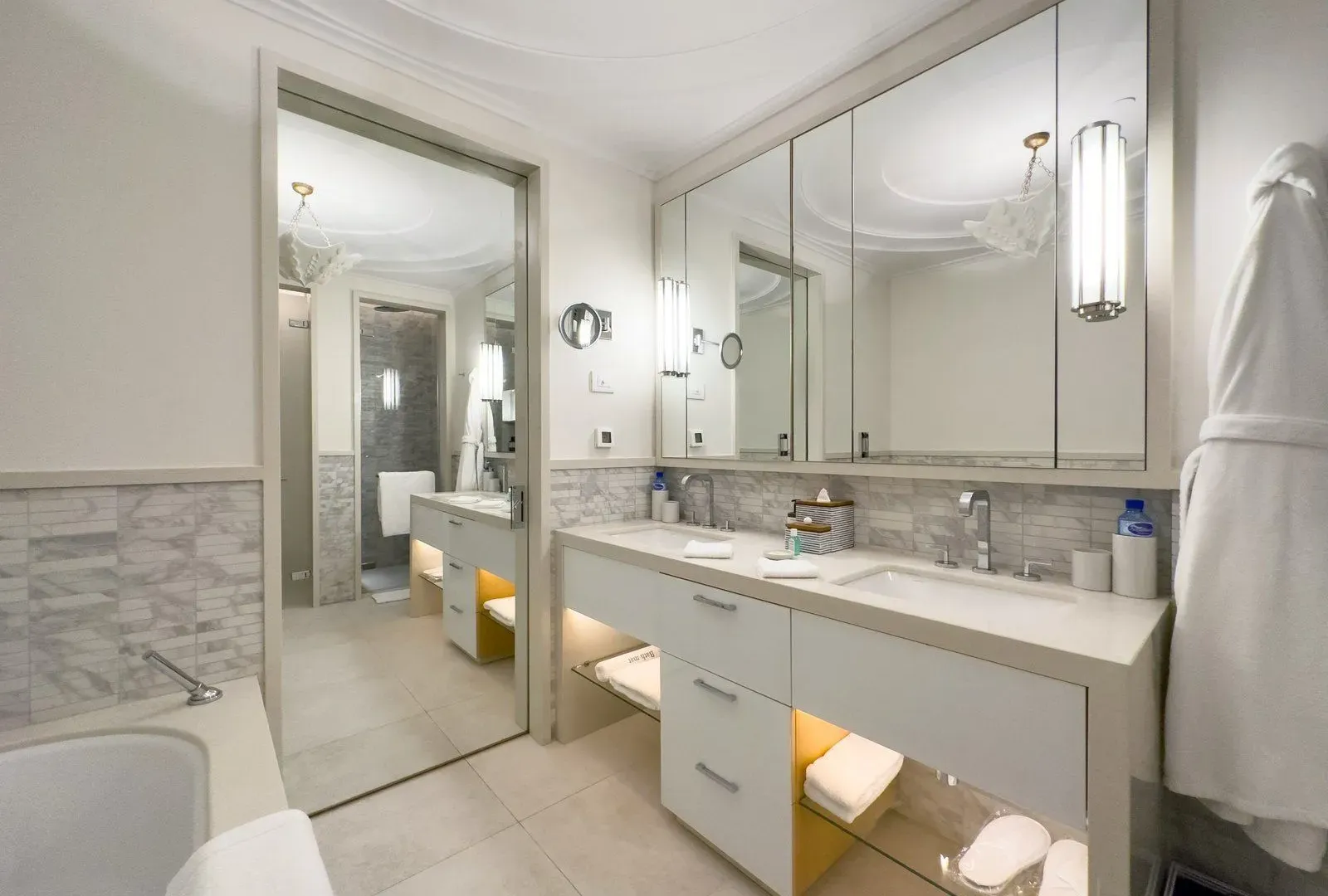 Prodaja, dvosoban stan, 131m², Porto Montenegro, Tivat
