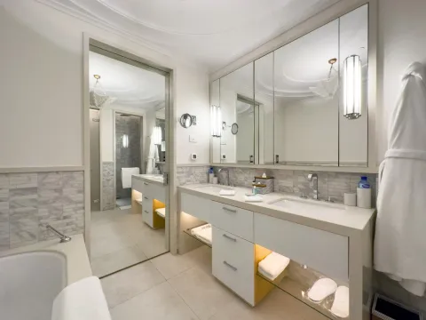 Prodaja, dvosoban stan, 131m², Porto Montenegro, Tivat - image 13