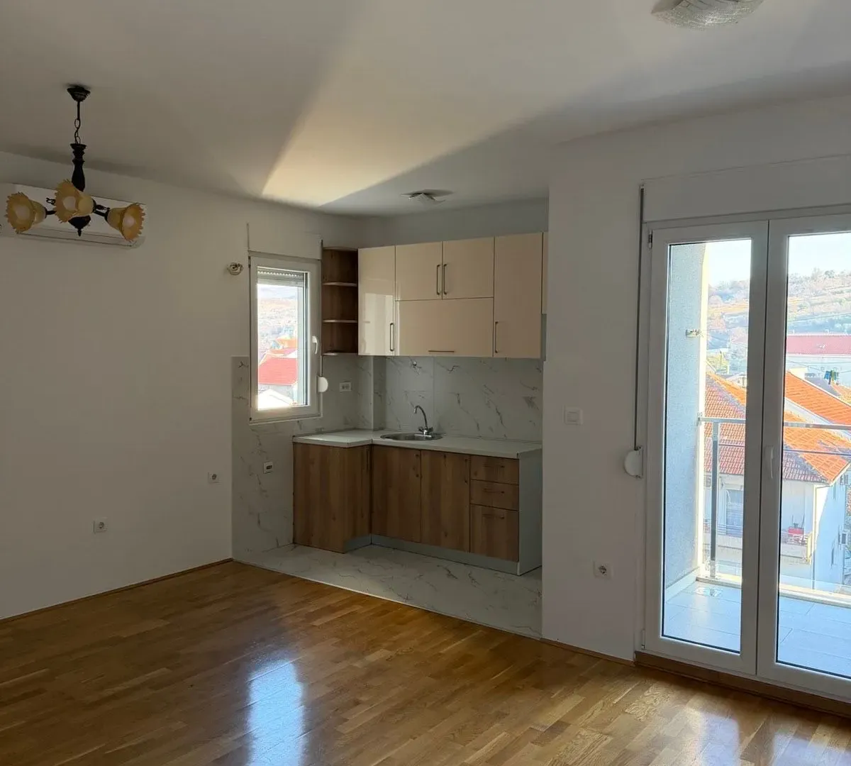 Prodaja, dvosoban stan, 46m², Nova Dalmatinska, Podgorica