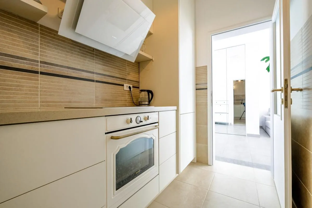 Sale, one bedroom apartment, 65m², Budva, Crna Gora