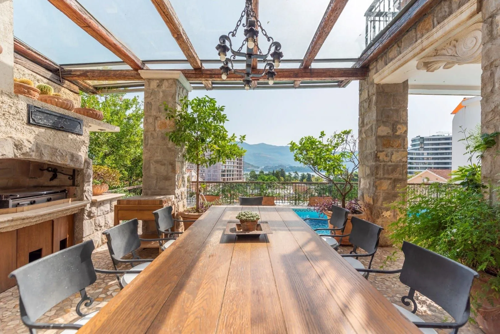 Sale, house, 1264m², Gospoština, Budva