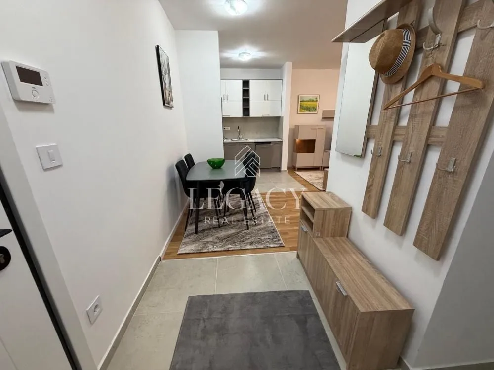 Rent, two bedroom apartment, 55m², Đeram Pijaca, Beograd