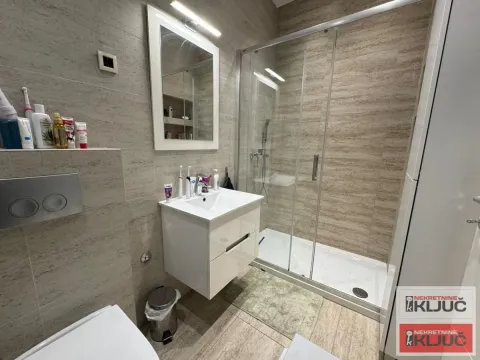 Sale, four bedroom apartment, 97m², Sajmište, Novi Sad - image 12