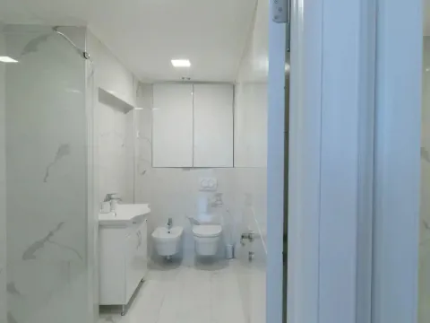 Rent, apartment, 123m², Momišići, Podgorica - image 9