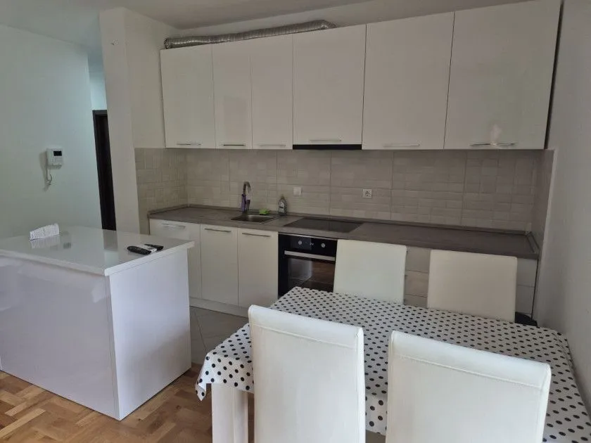 Sale, one bedroom apartment, 58m², Bečići, Budva