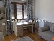 Izdavanje, trosoban stan, 70m², Stari Grad, Beograd - image 6