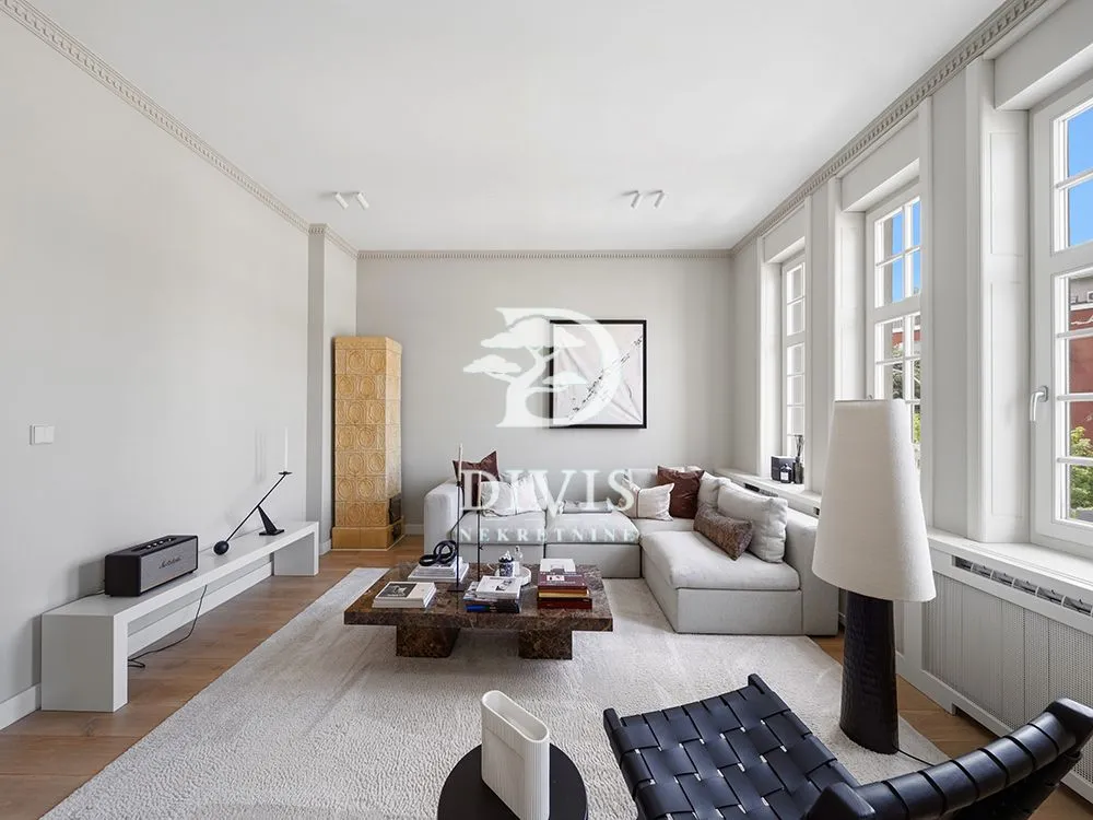 Rent, two bedroom apartment, 70m², Kalenić Pijaca, Vračar Sve Podlokacije