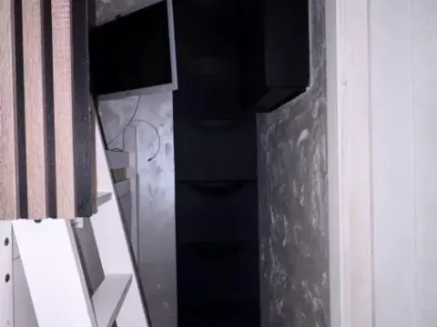 Izdavanje, trosoban stan, 60m², Uciteljsko Naselje, Zvezdara Sve Podlokacije - image 10