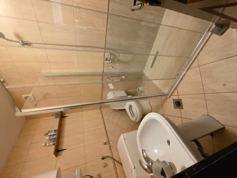 Rent, two bedroom apartment, 85m², Stari Aerodrom, Podgorica - image 12