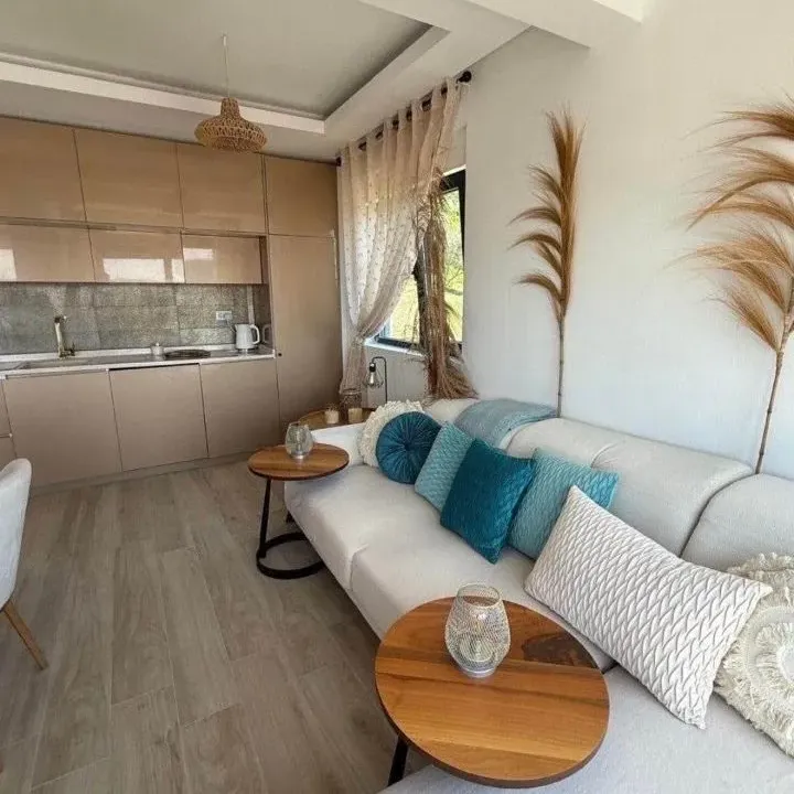 Sale, two bedroom apartment, 107m², Kava, Tivat