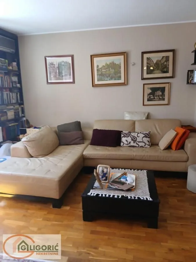 Prodaja, trosoban stan, 75m², Botanička Bašta, Palilula Sve Podlokacije