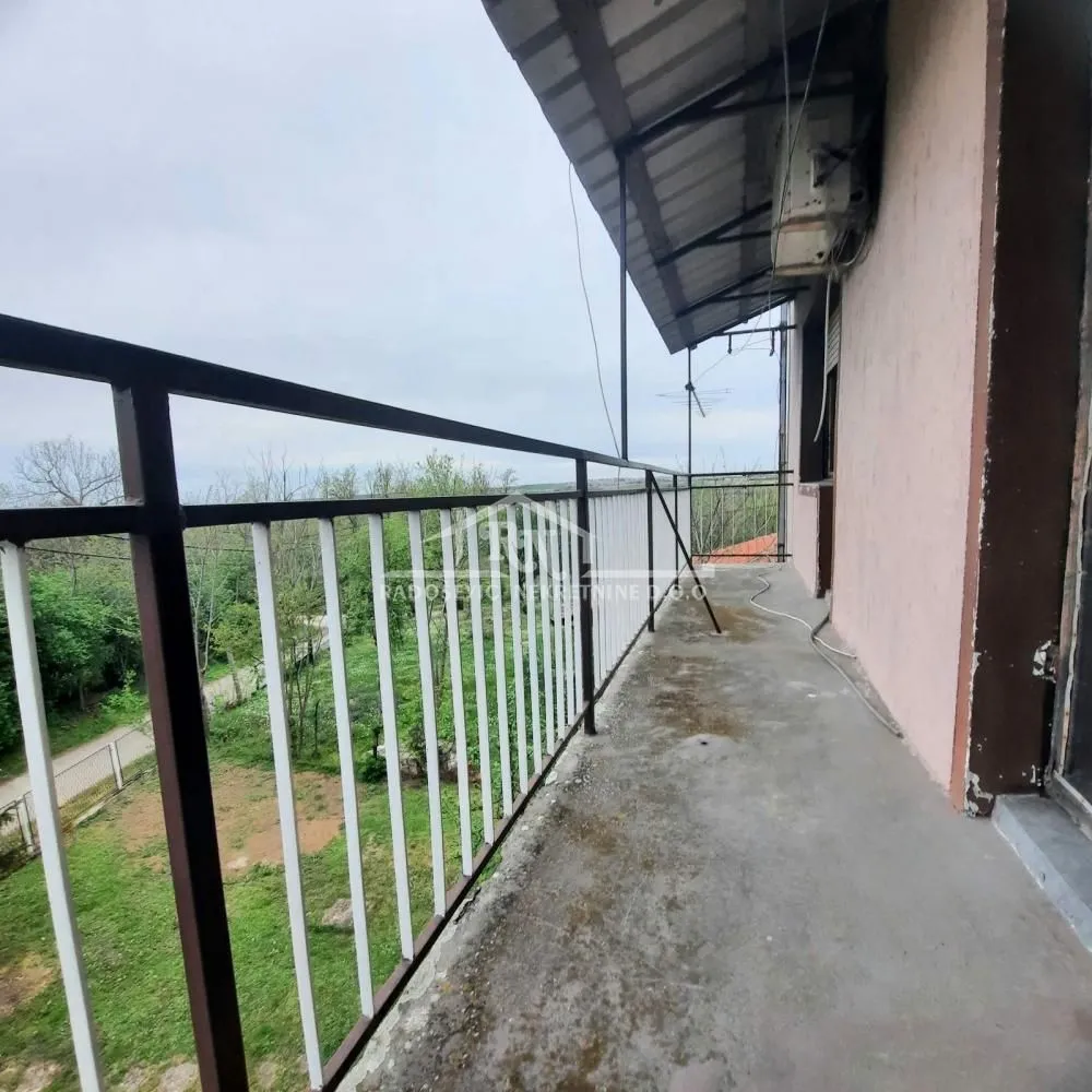 Prodaja, kuća, 219m², Čukarica, Beograd