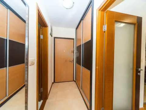 Izdavanje, jednosoban stan, 42m², Stari Aerodrom, Podgorica - image 17