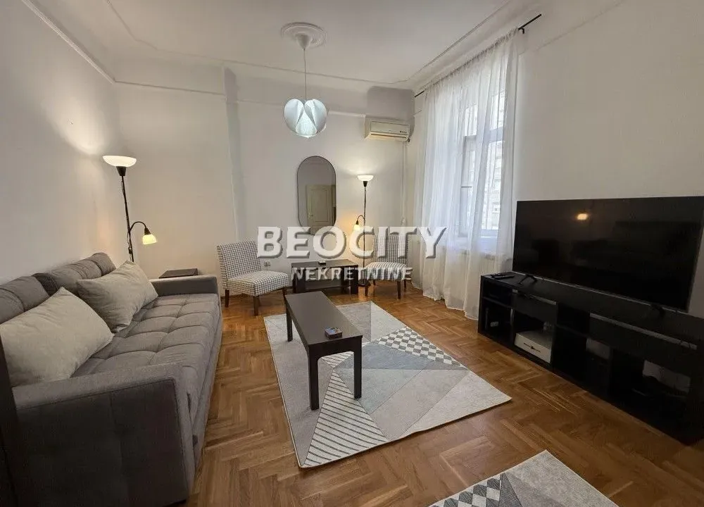 Izdavanje, jednosoban stan, 37m², Kalemegdan, Beograd