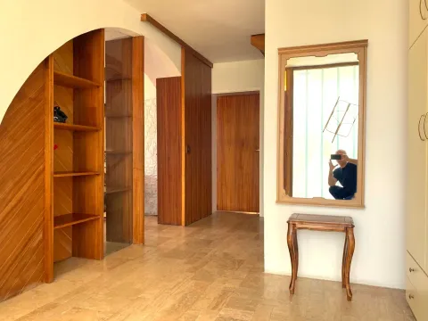 Izdavanje, kuća, 250m², Šušanj, Bar - image 5