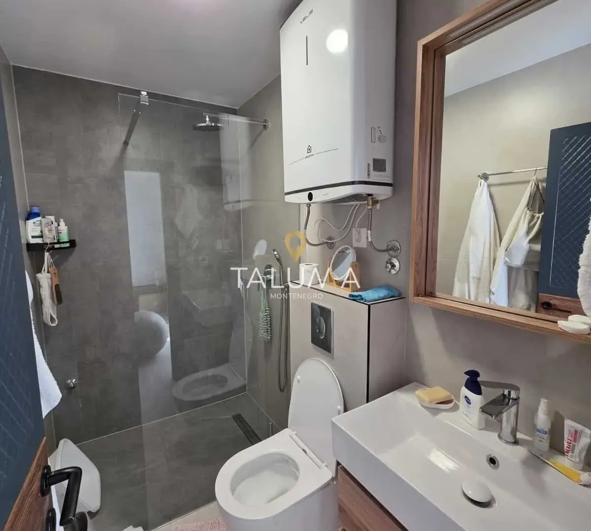 Prodaja, kuća, 160m², Lastva Grbaljska, Kotor