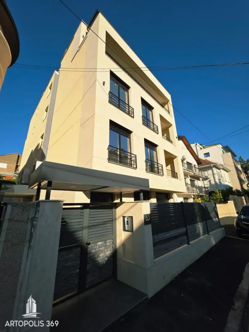 Sale, office space, 99m², Savski Venac, Beograd