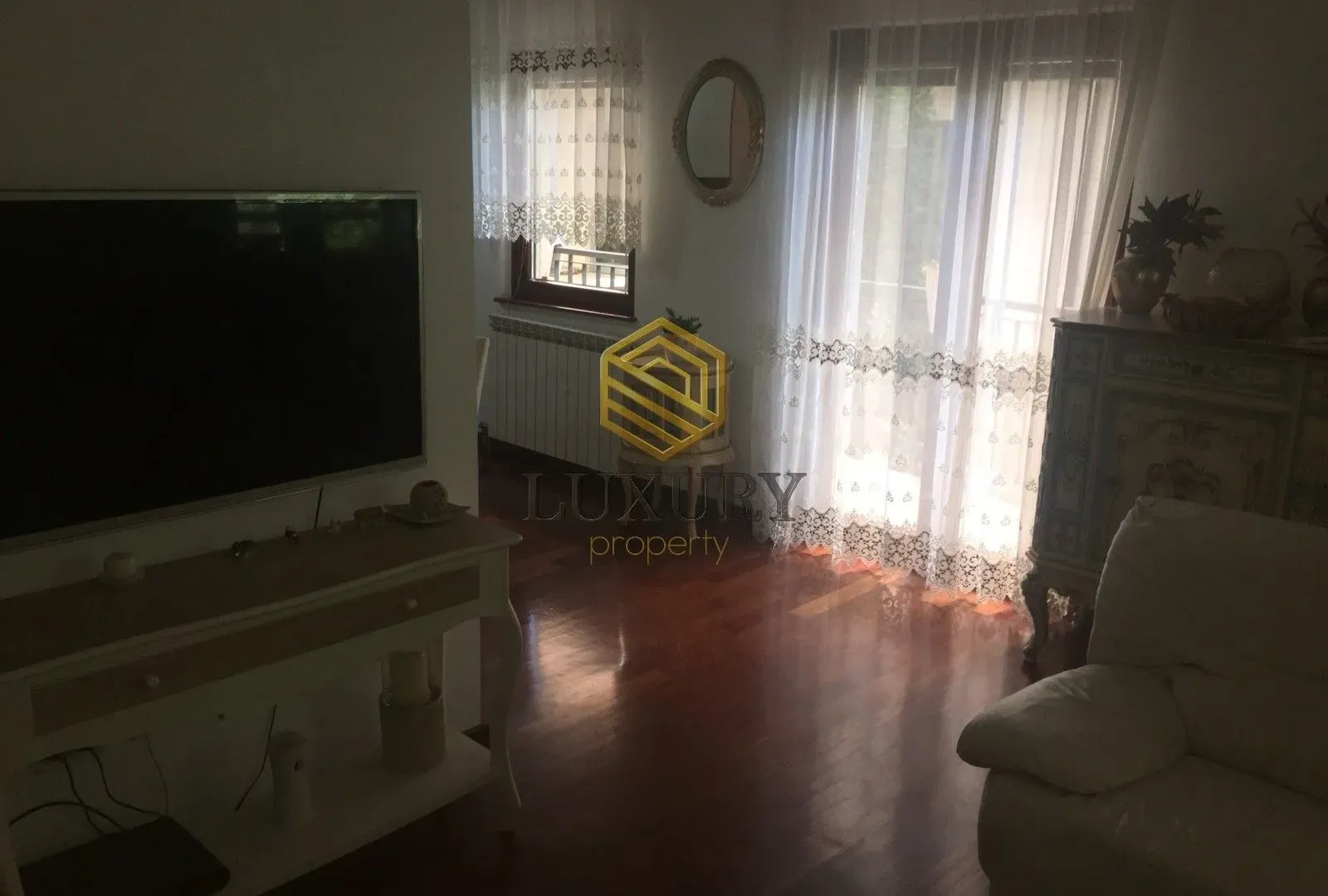 Rent, one bedroom apartment, 100m², Gorica C, Podgorica