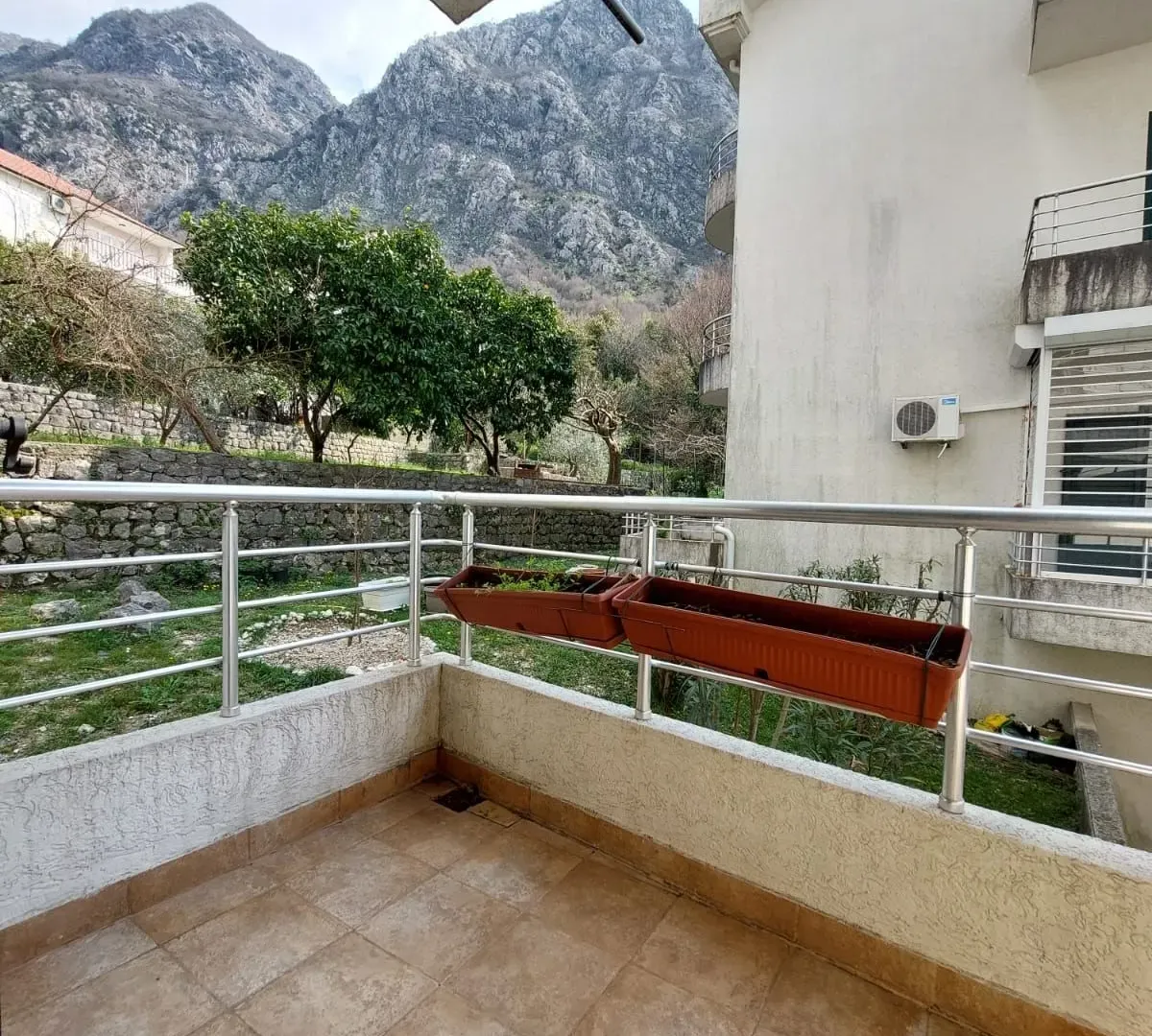 Prodaja, trosoban stan, 142m², Risan, Kotor