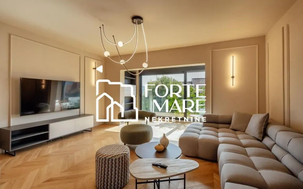 Sale, three bedroom apartment, 152m², Savina, Herceg Novi