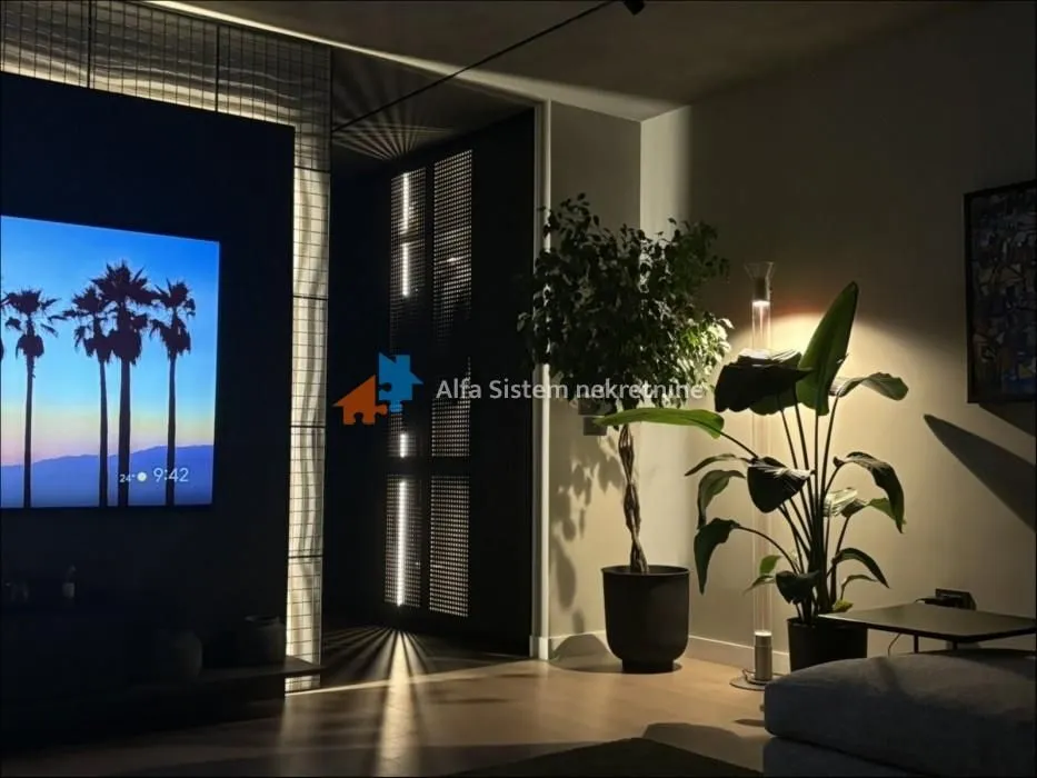 Rent, three bedroom apartment, 193m², Stari Grad, Beograd