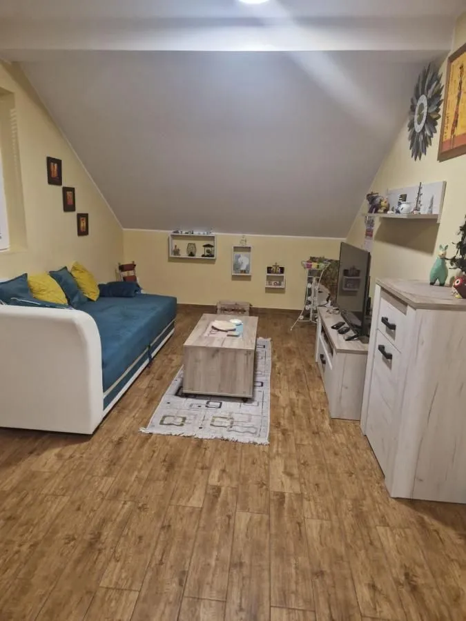 Rent, one bedroom apartment, 57m², Tivat, Crna Gora