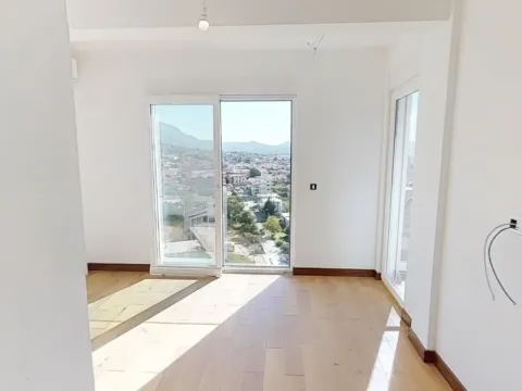 Sale, two bedroom apartment, 73m², Bjeliši, Bar - image 11