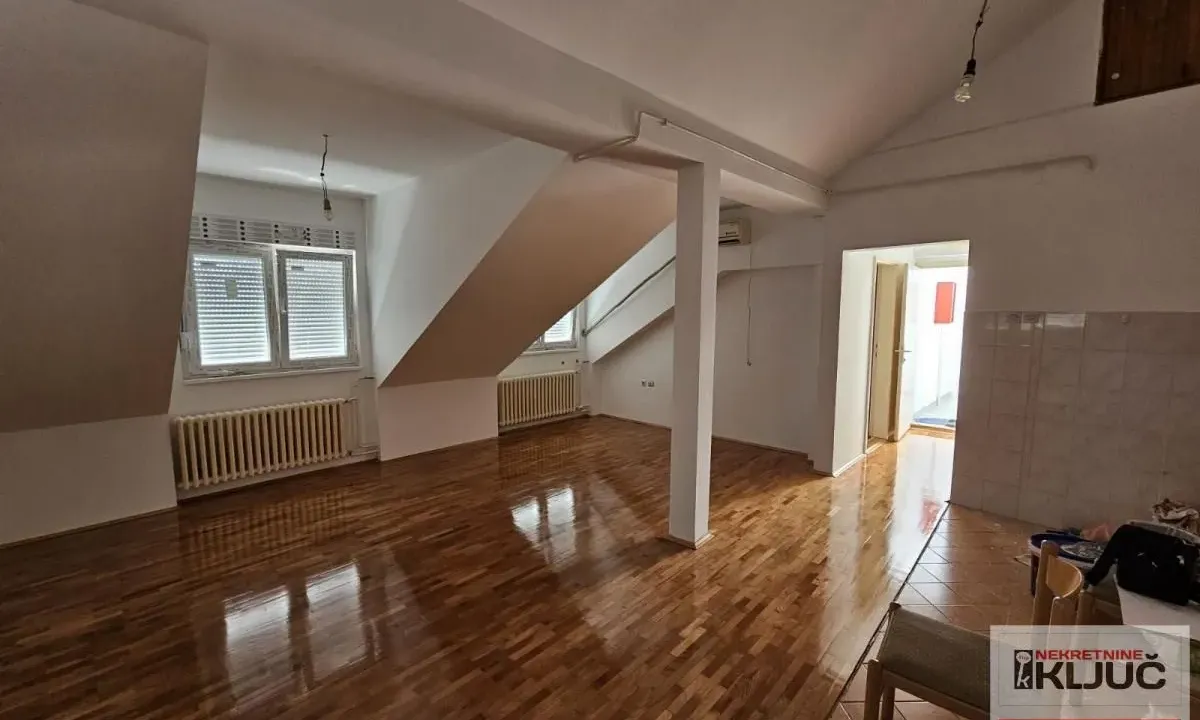 Sale, one bedroom apartment, 37m², Detelinara, Novi Sad Sve Podlokacije
