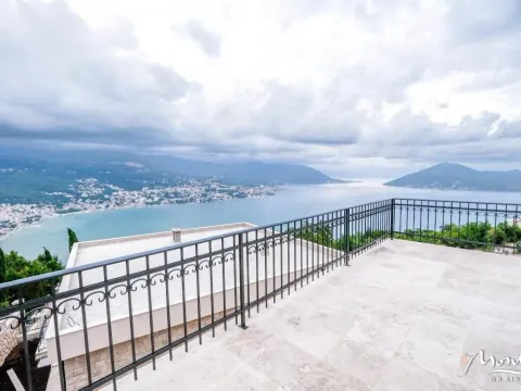 Prodaja, kuća, 204m², Herceg Novi, Crna Gora - image 22